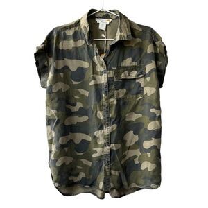 C&C California Camo Oversized Button Up Top size XS